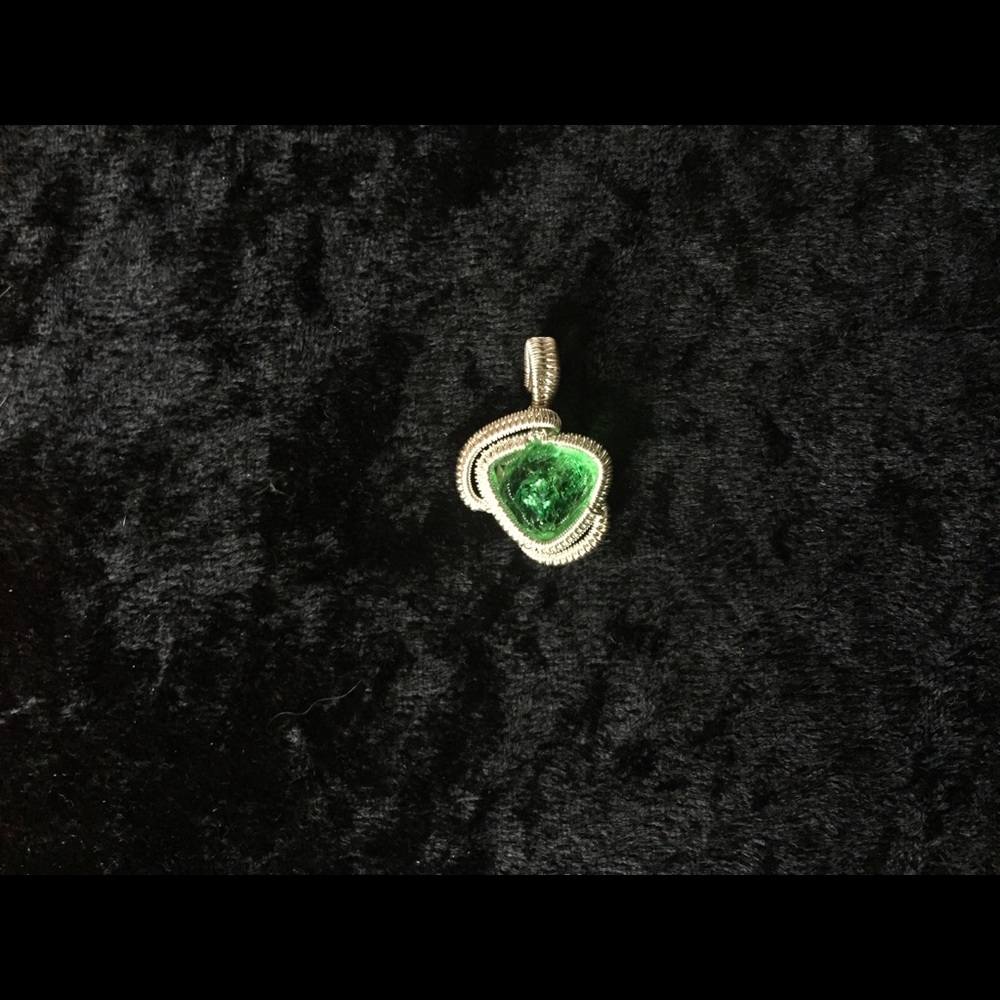 Columbian emerald pendant. UV reactive